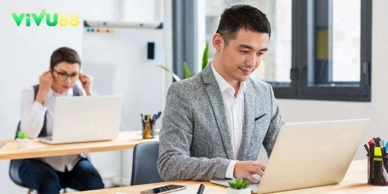 Tác giả Hồng Sơn